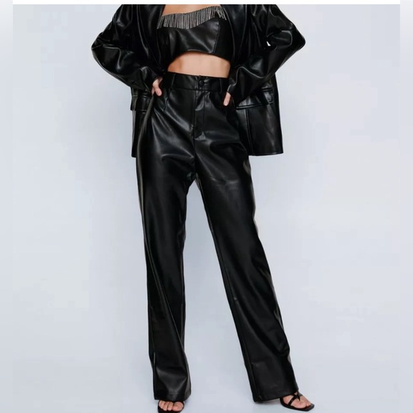 Women's‎ Nasty Gal Black Faux Leather Pants Front Zip Closure Straight Leg Sz 4 - Picture 1 of 6